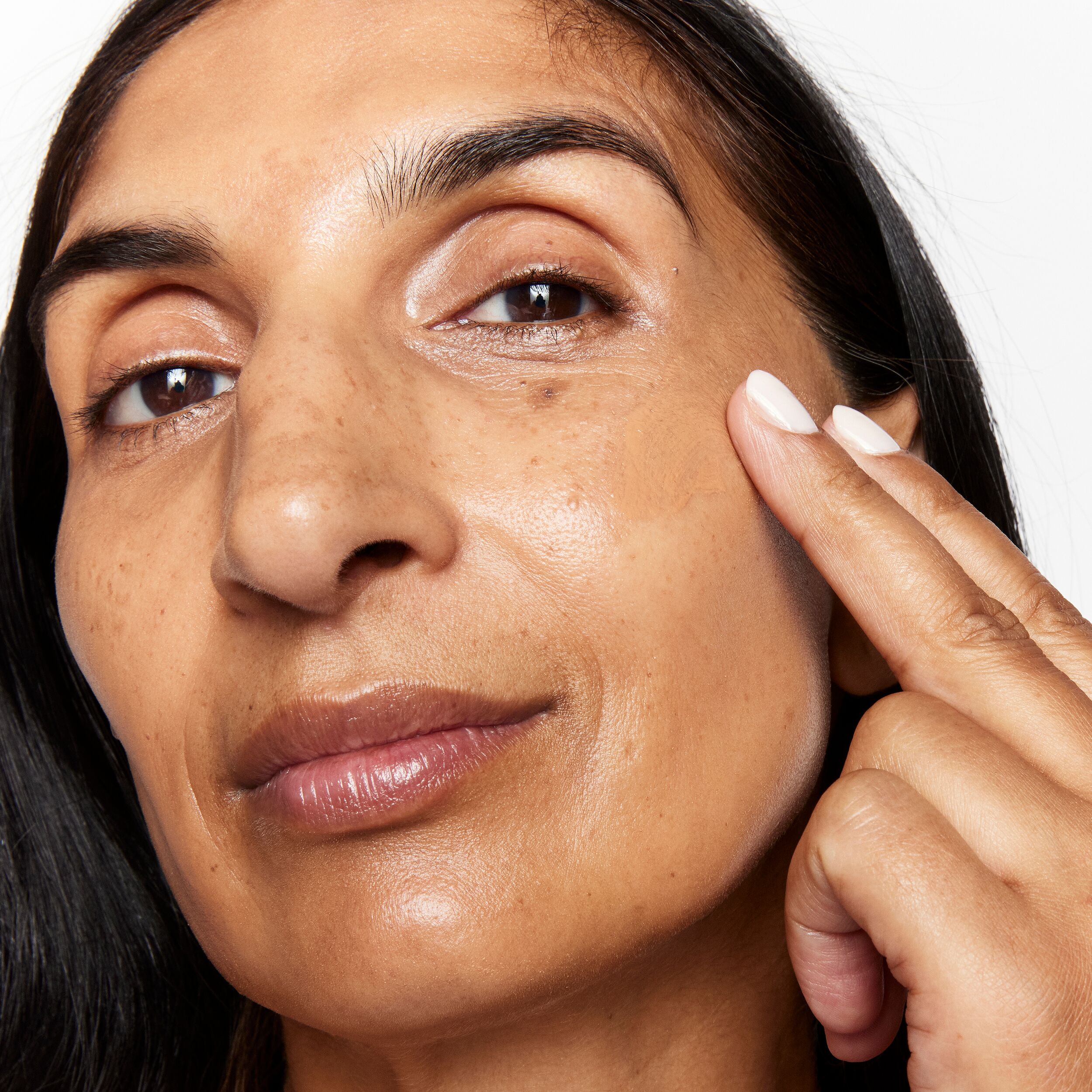 Superluminous™ Skin Genius Tinted Hyaluronic Complexion Brightener